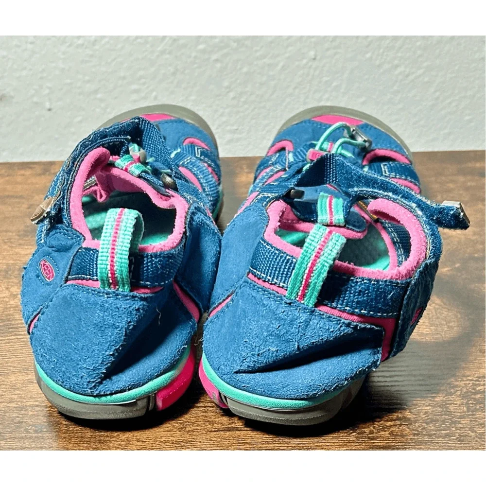 Keen Newport H2 Girls Youth Sandals Blue & Pink Sz 5